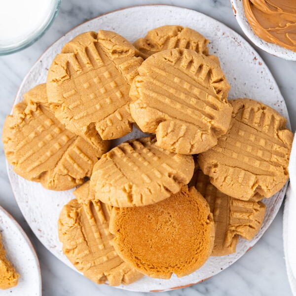 Peanut Butter Cake Mix Cookies