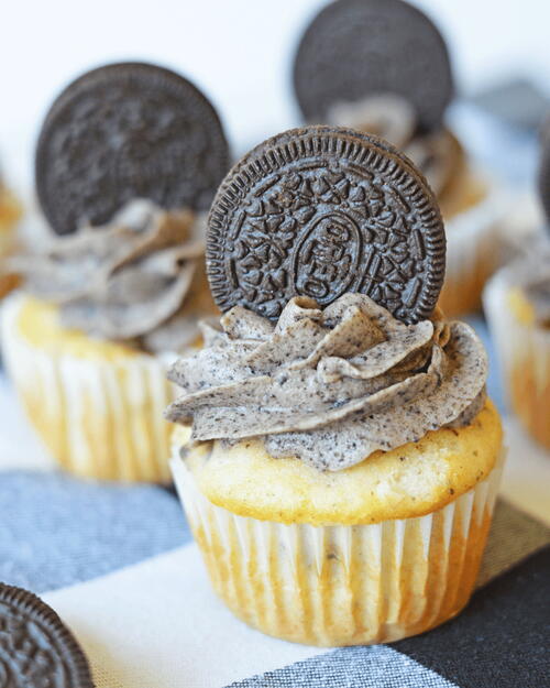Cookies And Cream Cupcakes Cookies And Cream Cupcakes
