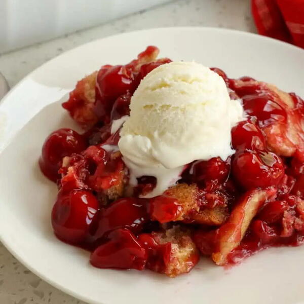 Cherry Cobbler Cherry Cobbler