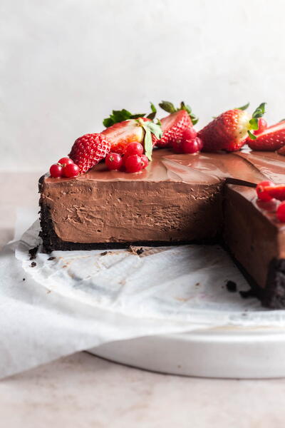 No-Bake Chocolate Cheesecake