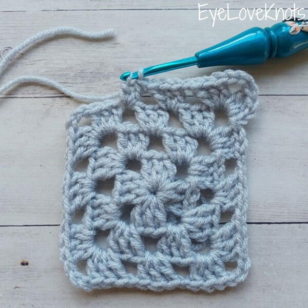 How To Add A New Ball Of Yarn When You Run Out How To Add A New Ball Of Yarn When You Run Out