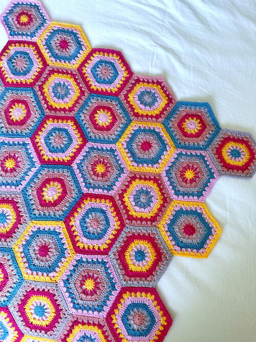 Spirit Hexagon Blanket Spirit Hexagon Blanket