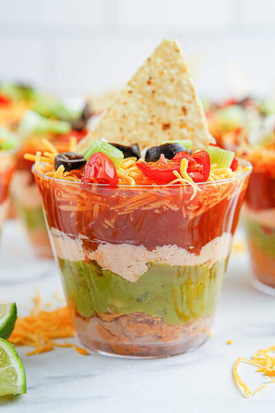 Individual Seven Layer Dip Cups mini Appetizers Individual Seven Layer Dip Cups (mini Appetizers!)