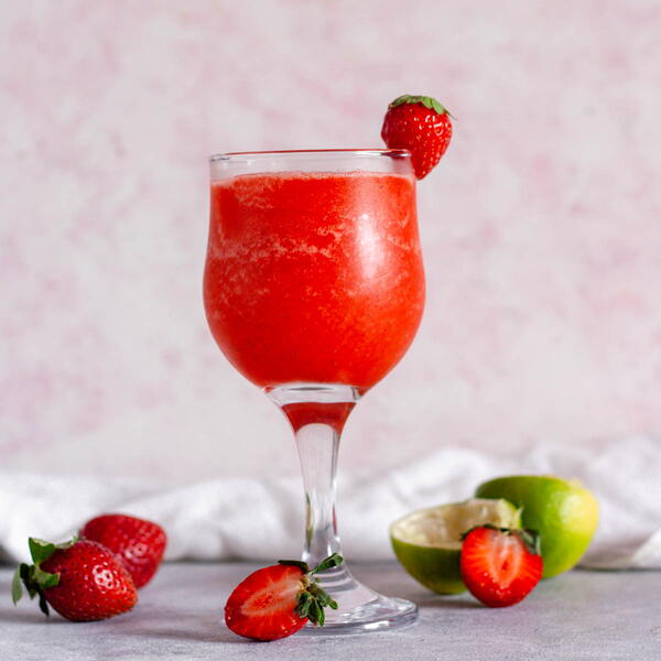 Strawberry Daiquiri Mocktail Strawberry Daiquiri Mocktail