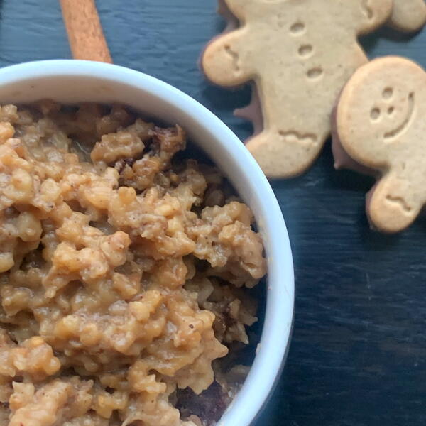 Slow Cooker Gingerbread Oatmeal Slow Cooker Gingerbread Oatmeal