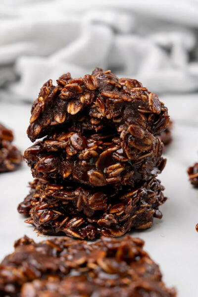 No Bake Chocolate Oatmeal Cookies