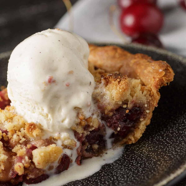Cherry Streusel Pie Cherry Streusel Pie