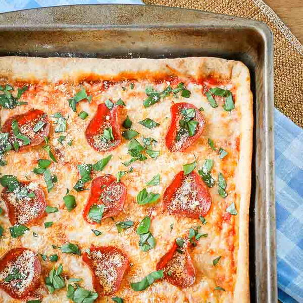 Easy And Quick Pan Pizza Easy And Quick Pan Pizza
