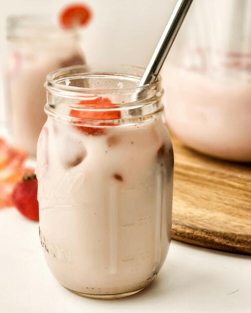 Strawberry Horchata Strawberry Horchata