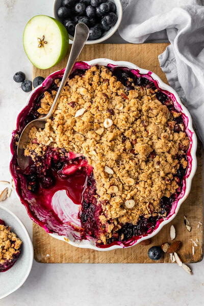 Apple And Blueberry Crumble