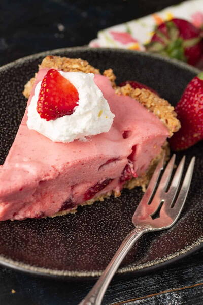 Strawberry Chiffon Pie Strawberry Chiffon Pie