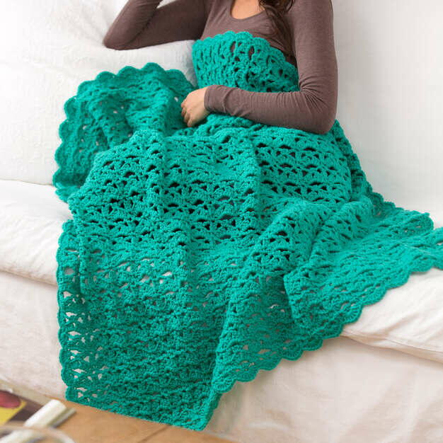 Lacy Turquoise Fan Throw
