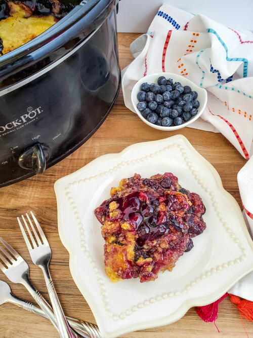 Slowcooker Blueberry Lemon Dump Cake Slowcooker Blueberry Lemon Dump Cake