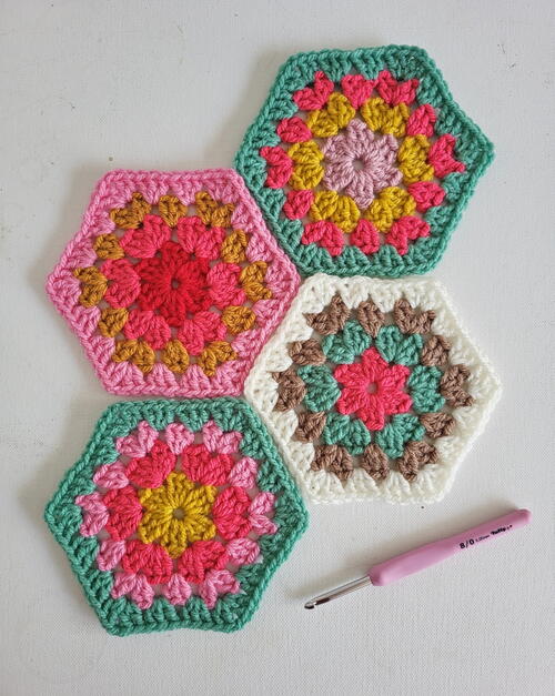 Happy Granny Hexagon Happy Granny Hexagon