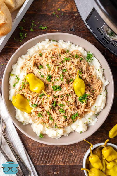 Slow Cooker Mississippi Chicken Slow Cooker Mississippi Chicken