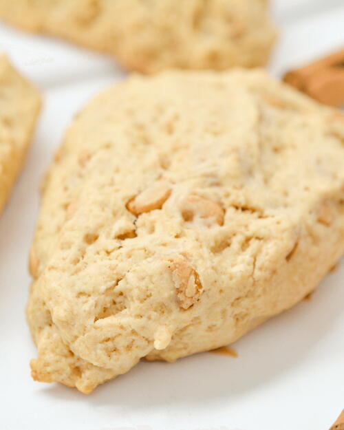 Cinnamon Chip Scones Cinnamon Chip Scones