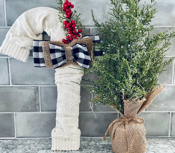 Dollar Store Farmhouse Style Candy Cane Wreath