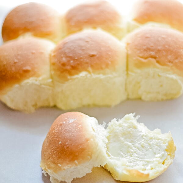 Homemade Yeast Rolls Homemade Yeast Rolls