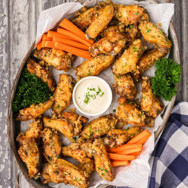 Garlic Parmesan Wings Garlic Parmesan Wings