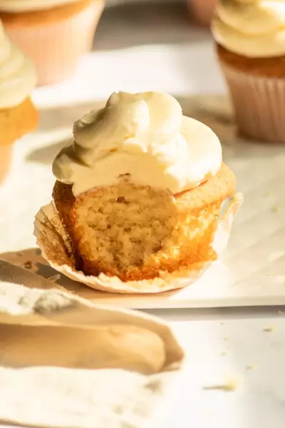 Vanilla Cupcake Recipe Vanilla Cupcake Recipe