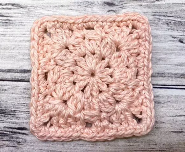 Small Crochet Square Motif Small Crochet Square Motif