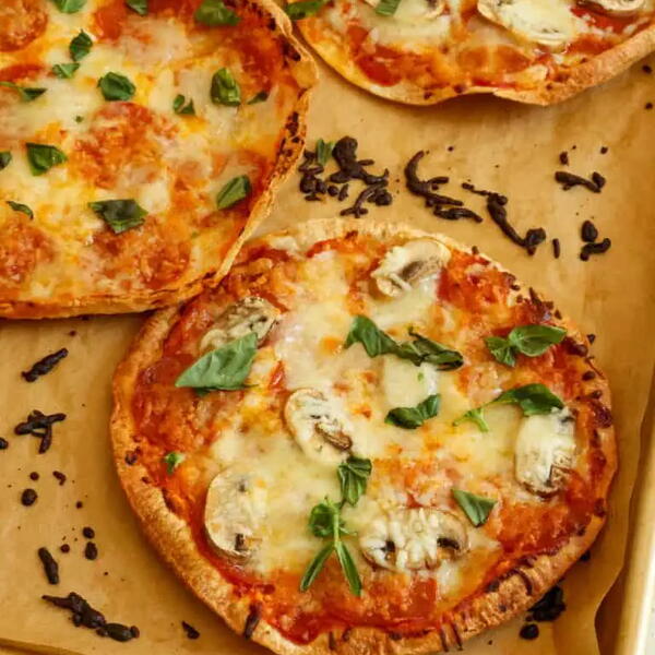 Tortilla Pizza Tortilla Pizza