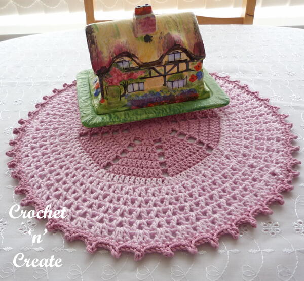 Circular Table Mat