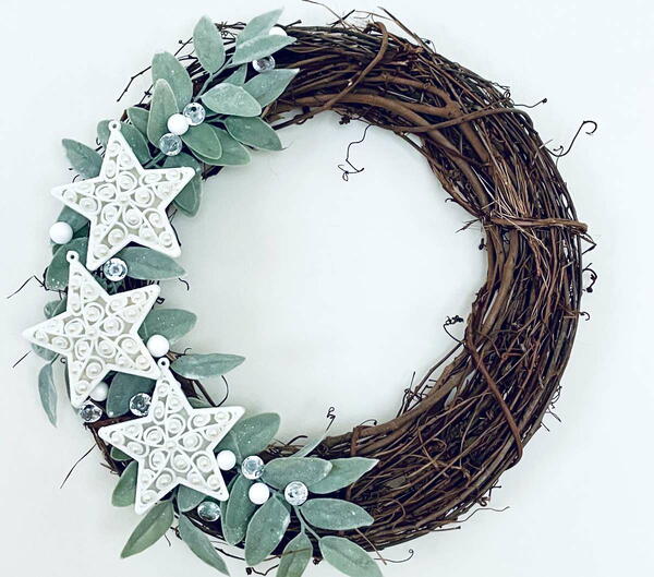 Dollar Store Diy Farmhouse Style Winter Star Wreath Dollar Store Diy Farmhouse Style Winter Star Wreath