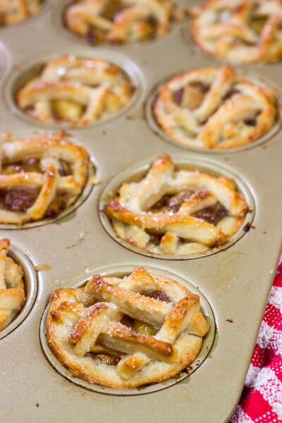 Mini Apple Pies Mini Apple Pies