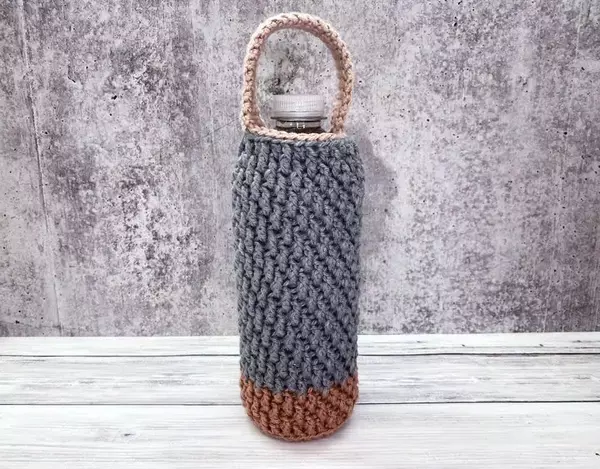 Textured Crochet Water Bottle Holder