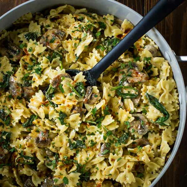Creamy Spinach And Mushroom Pasta Creamy Spinach And Mushroom Pasta