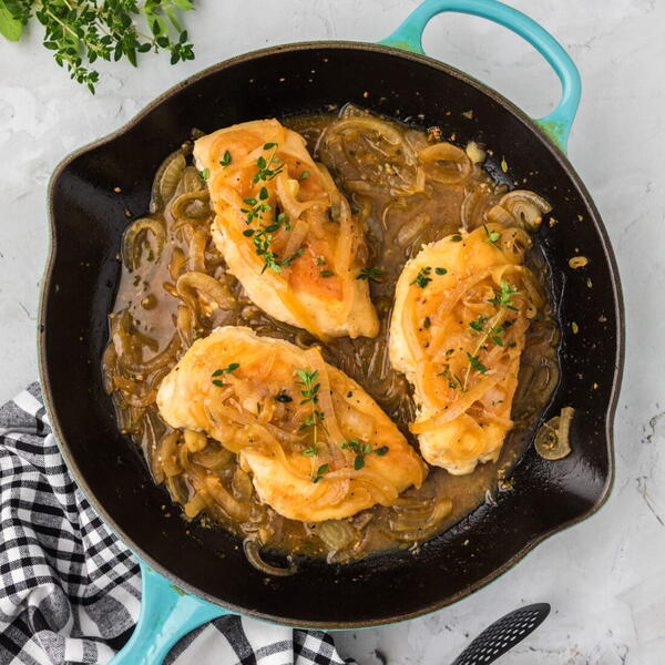 Chicken With Onion Thyme Sauce Chicken With Onion Thyme Sauce
