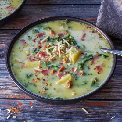 Healthy Slow Cooker Zuppa Toscana