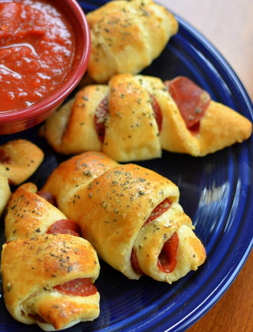 Pizza Stuffed Crescent Rolls Pizza Stuffed Crescent Rolls
