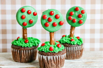 Apple Tree Cupcakes