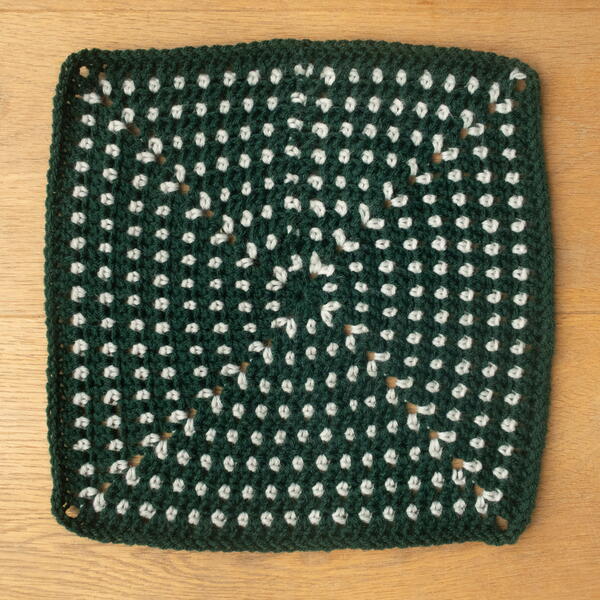 Linen Granny Blanket Square Pattern Linen Granny Blanket Square Pattern