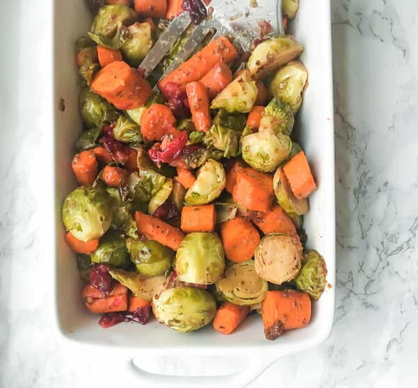 Balsamic Roasted Brussels Sprouts And Carrots With Maple Cranberries