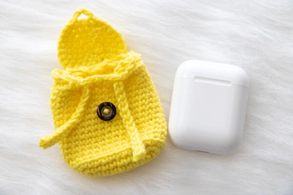 Tiny Crochet Backpack Keychain Pattern Or Airpods Case Tiny Crochet Backpack Keychain Pattern Or Airpods Case