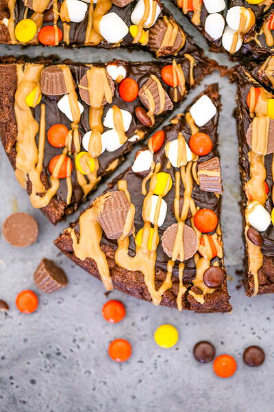Ultimate Reeses Marshmallow Cookie Pizza Ultimate Reese's Marshmallow Cookie Pizza