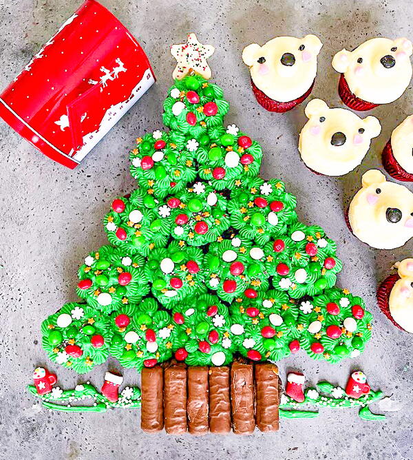 Christmas Tree Pull Apart Cupcakes Cake Christmas Tree Pull Apart Cupcakes Cake