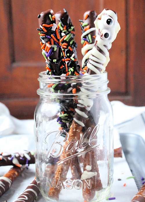 Chocolate Covered Pretzels Chocolate Covered Pretzels