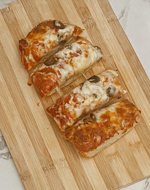 Homemade French Bread Pizza Homemade French Bread Pizza