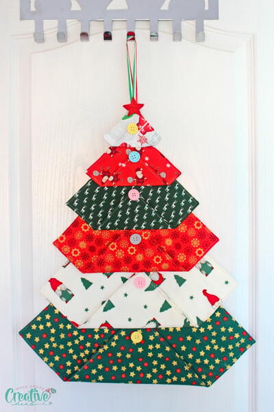 Quilted Christmas Tree Door Hanging Quilted Christmas Tree Door Hanging