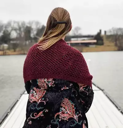 Simple Pocket Shawl