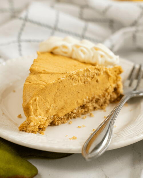 Cream Cheese Pumpkin Pie With Gingersnap Crust Cream Cheese Pumpkin Pie With Gingersnap Crust