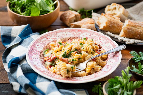 Dump And Bake Sun Dried Tomato Pasta Dump And Bake Sun Dried Tomato Pasta