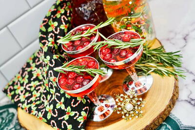 Festive Christmas Cranberry Mimosa Recipe