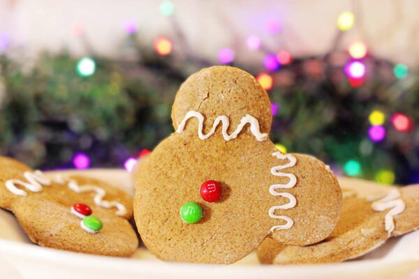 Cute Gingerbread Mickey Cookies Cute Gingerbread Mickey Cookies