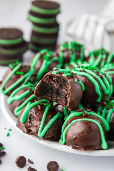 Oreo Mint Chocolate Truffles Oreo Mint Chocolate Truffles