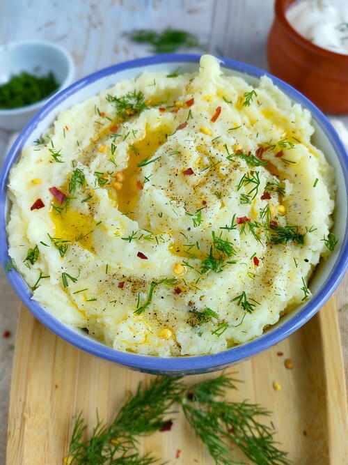 Mashed Potatoes With Greek Yogurt And Dill